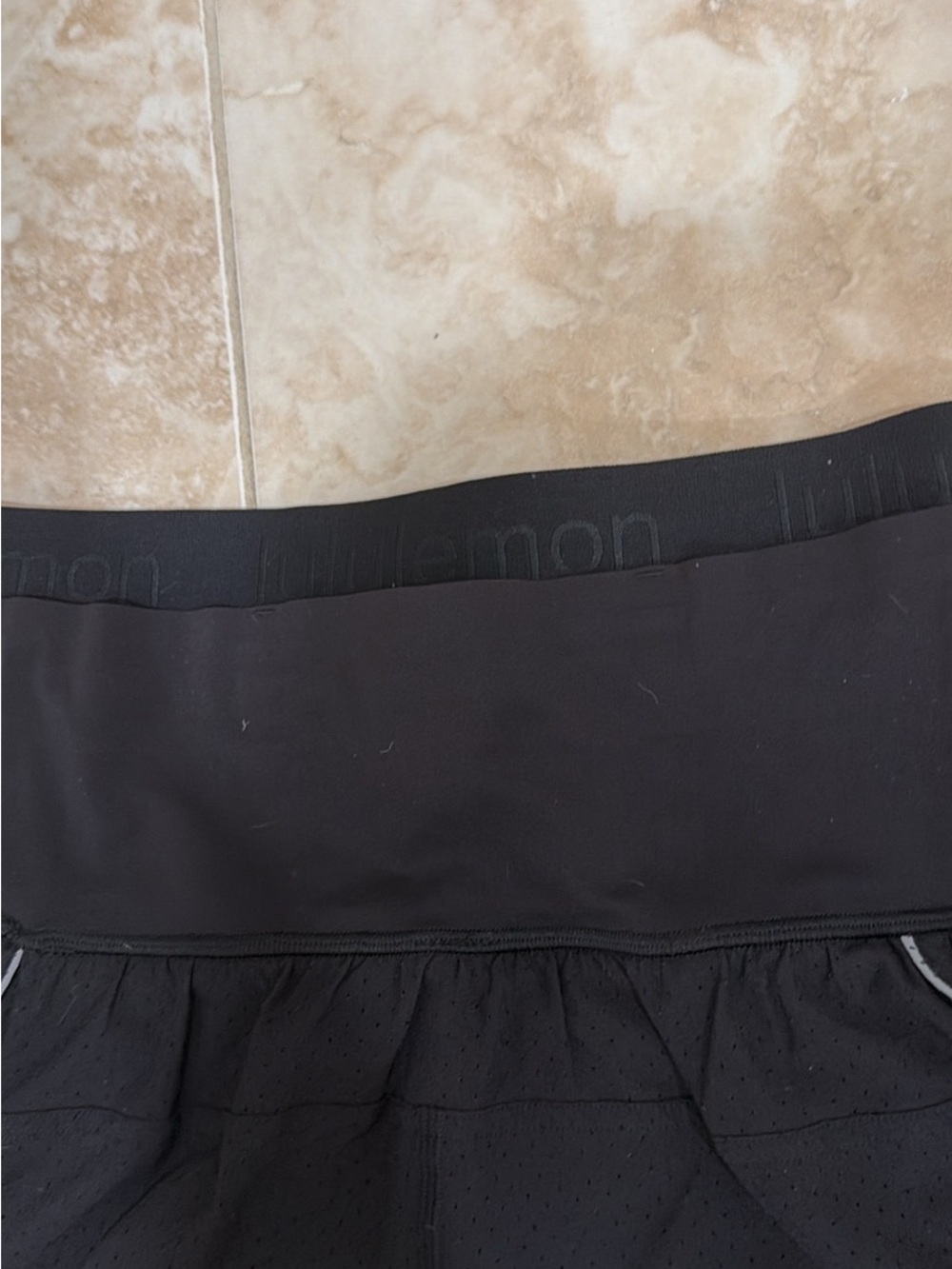 Lululemon 2 in 1 fast and free black biker shorts size 6 - Picture 5 of 6